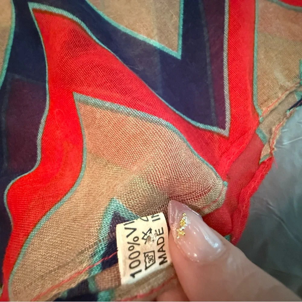 Etcetera by Carlisle Red/Tan/Navy/Teal Infinity Chevron Scarf Wrap - Picture 3 of 6